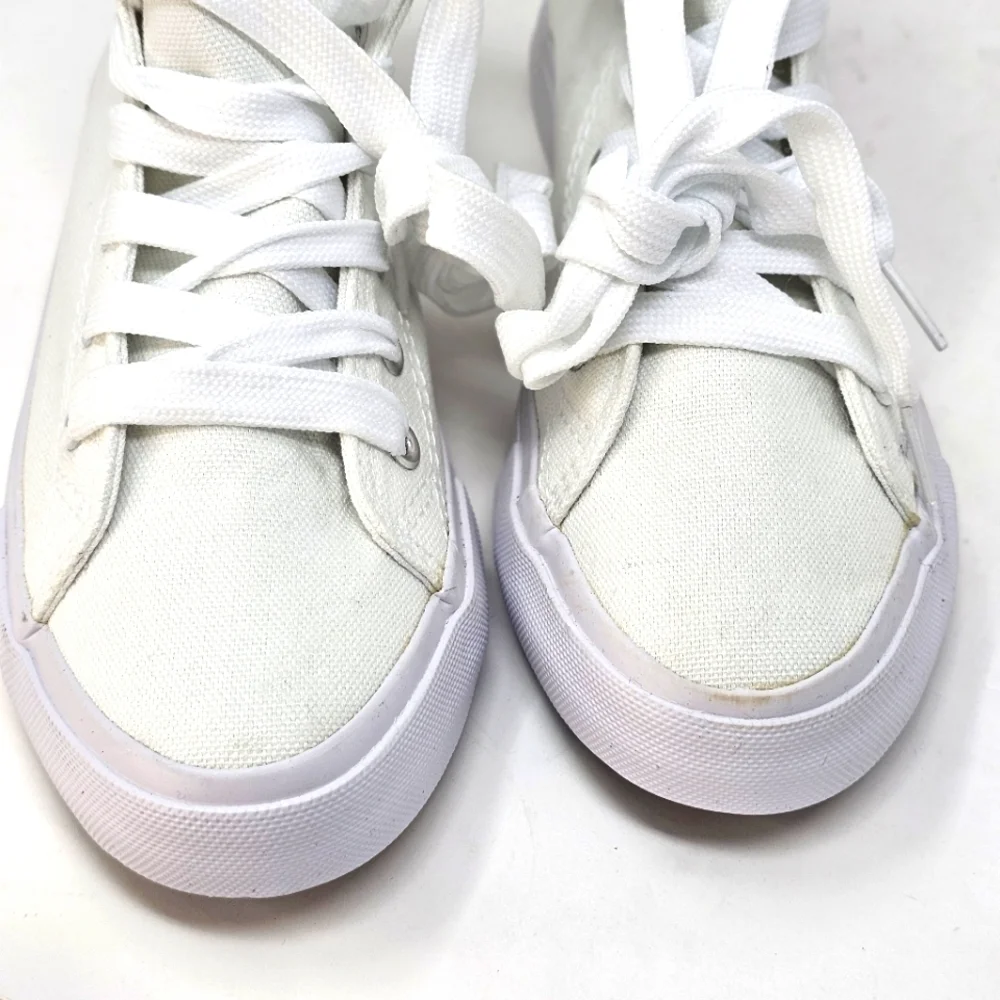 Hot Topic ✦ Canvas High-Top Sneakers ✦ Unicorn Graphic Lace-Up Pull Tab Sz 7 NWT